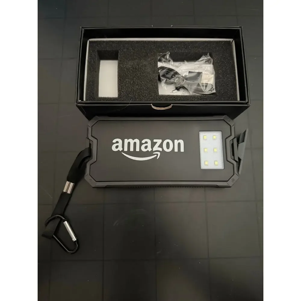 High Sierra × Amazon Solar Power Bank 10000 mAh NEW